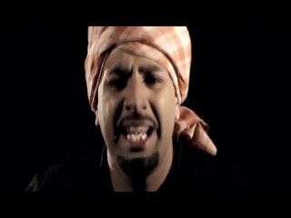 Ho Giyah Sharabi Video Song ethumb-003.jpg